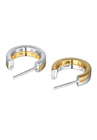 Sølv- og guldøreringe i hoop-stil; sølv yderskale, guld inderskale, glat finish og med en postlukning. Hver mærket med "925 A9."
