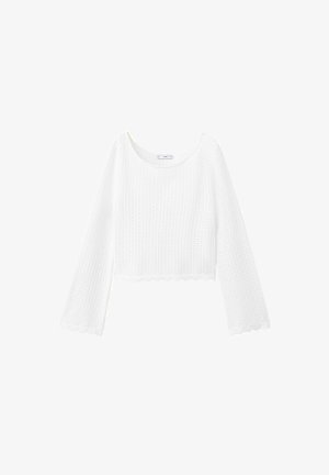 Witte, gebreide trui met lange mouwen, een ronde halslijn, een golvende zoom en uitlopende manchetten, getoond op een witte achtergrond.