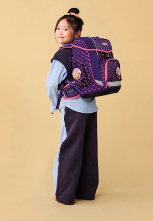 Ergobag, cubo light - School set - lila