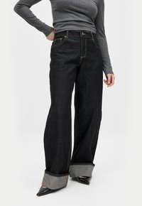 NA-KD - FOLD UP DETAIL - Jean boyfriend - black Image miniature 1
