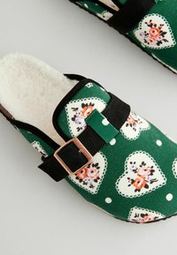 Cath Kidston REGULAR FIT - Mules - green heart