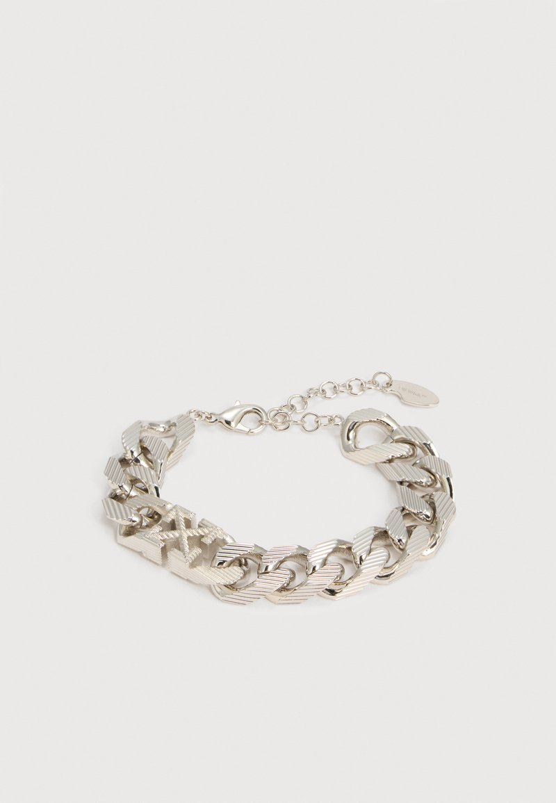 Ασημένιο βραχιόλι με χοντρή αλυσίδα, κείμενους κρίκους και ρυθμιζόμενο κούμπωμα, με διακοσμητικό στοιχείο "XXV".