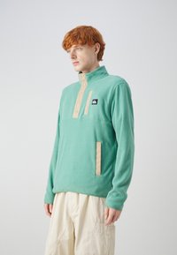 Quiksilver NO DESTINATION 2 HALF SNAP - Fleecová mikina - frosty spruce