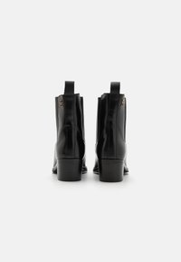 Tommy Hilfiger BOOT - Kovbojské/motorkářské kotníkové boty - black