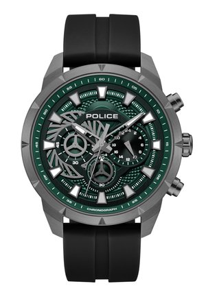 Zegarek naręczny chronograf z zieloną teksturowaną tarczą, srebrnymi znacznikami, trzema subtarczami, czarnym silikonowym paskiem oraz logo "POLICE" pod godziną 12.