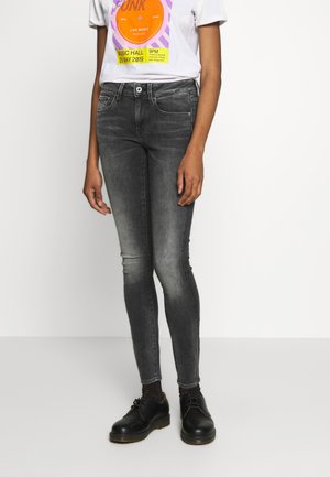 Vaqueros pitillo - black denim