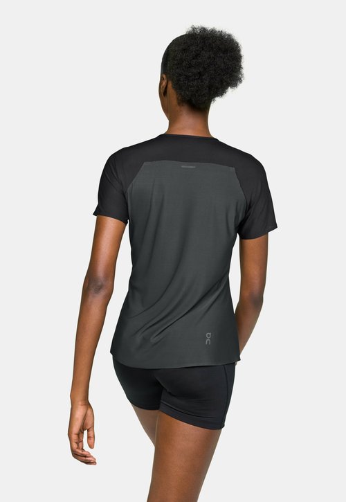 On PERFORMANCE - Sports T-shirt - black eclipse — foto 3