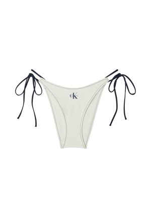 Biały dół od bikini z czarnymi wiązaniami po bokach i logo Calvin Klein "CK" umieszczonym centralnie na przodzie.