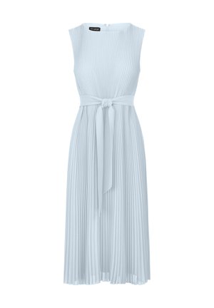 Himmelblaues, ärmelloses Faltenkleid mit tailliertem Oberteil und Bindegürtel. Glatte Textur, knielang und mit einem unsichtbaren Reißverschluss im Rücken.