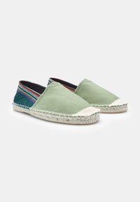 Bata ESTIVE DA - Espadrillas - verde