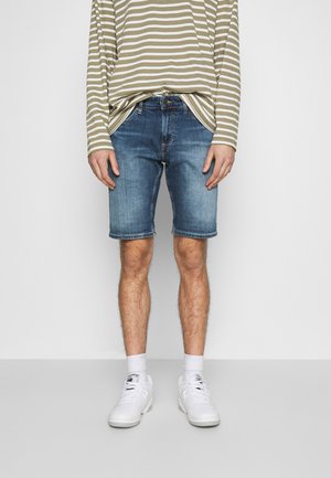 SCANTON SLIM DENIM - Džínové kraťasy - hampton