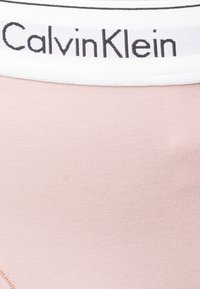 Calvin Klein Underwear - Stringi