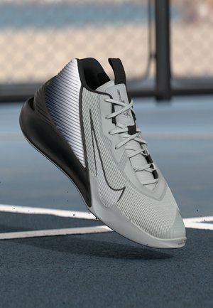 GT JUMP ACADEMY - Παπούτσια μπάσκετ - light smoke grey/metallic silver-coloured/black
