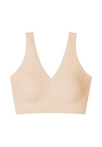 Beżowy, bezprzewodowy biustonosz w jasnym odcieniu z dekoltem w kształcie litery V, miękką teksturą i formowanymi miseczkami. Szerokie, gładkie ramiączka zapewniające komfort i wsparcie.