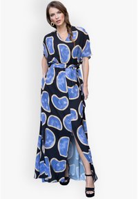 HotSquash SPLIT FRONT - Velika haljina - blue black cloud gate