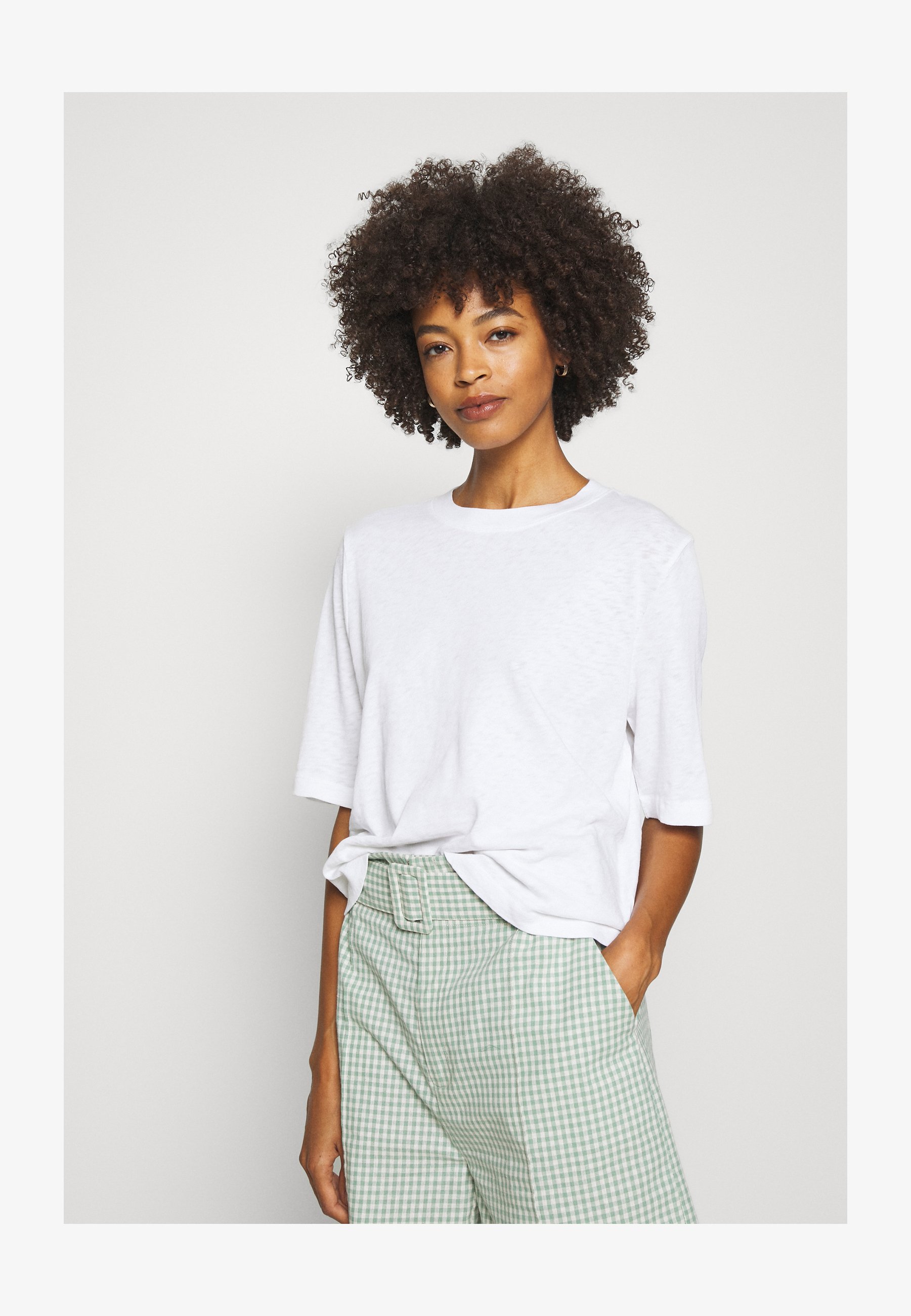 Opus Daily A T-Shirt Donna – Canottiera In Cotone Con Elastan, Scollo A U, Senza Maniche
