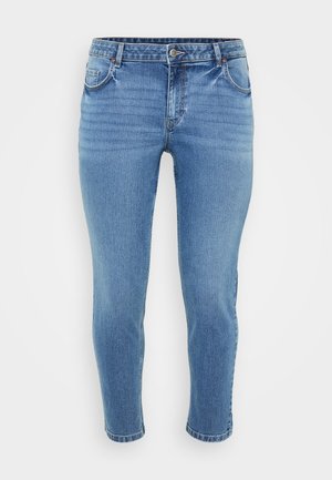 Jean en denim bleu clair avec une jambe effilée et une légère élasticité. Comprend une fermeture à bouton et à glissière, des poches avant et un ourlet net.