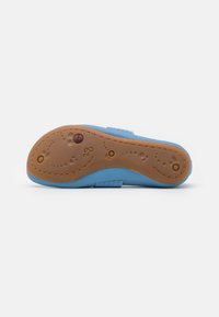 Camper RIGHT - Bailarinas con hebilla - medium blue