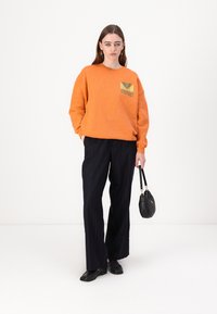 American Vintage DOVEN - Sweatshirt - orange