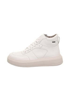 Weiße High-Top-Sneaker aus strukturiertem Leder, mit einer gepolsterten Sohle, Schnürverschluss an der Vorderseite und dezentem Branding an der Seite.