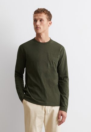 Long sleeved top - neverland iron