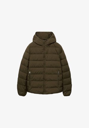 Daunenjacke in dunkelolivgrün, mit Kapuze, horizontalen Steppnähten, Frontreißverschluss und zwei seitlichen Reißverschluss-Taschen.