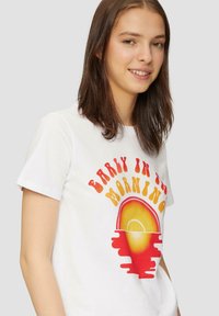 QS MIT FRONT - T-shirt print - weiß