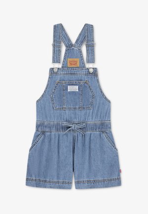 Pantalones cortos de mezclilla en azul claro, con tirantes ajustables, un bolsillo delantero y una cintura elástica con lazo.