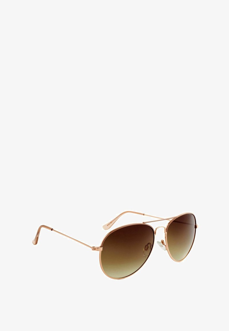 Lunettes de soleil aviateur en or rose avec des verres brun dégradé, monture en métal et plaquettes de nez transparentes ; lignes élégantes et branches fines.
