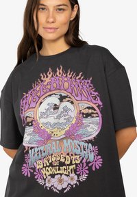 Billabong NATURAL MYSTIC - Triko s potiskem - off black
