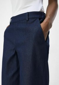 Object WEITEM BEIN  - Auduma bikses - dark blue