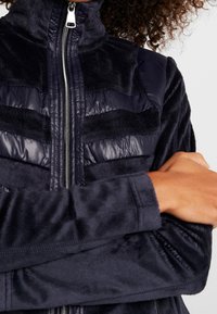 Luhta Forro polar - black