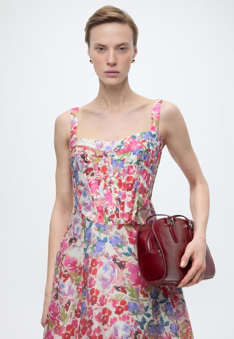 Bardot LILAH CORSET MIDI DRESS - Freizeitkleid - pink floral/pink - Zalando
