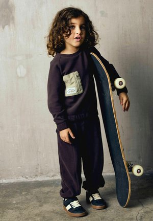 Name it, SWEATSHIRT REGULAR FIT - Sweatshirt - chocolate plum