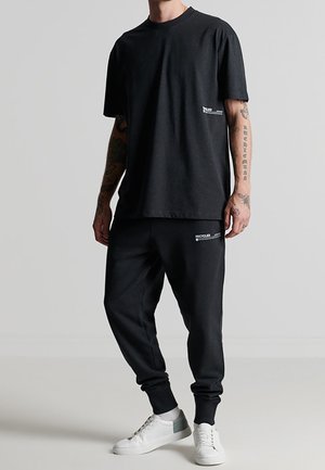 T-shirt basic