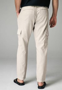 Next ELASTICATED DRAWSTRING  - REGULAR FIT - Kargopüksid - light grey