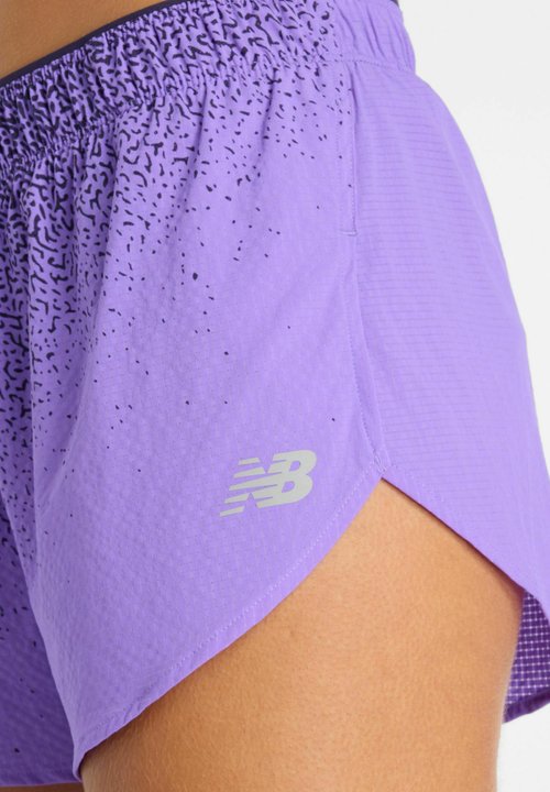 New Balance RC ULTRA LIGHT PRINTED SHORT 3" - Shorts - electric purple — foto 4