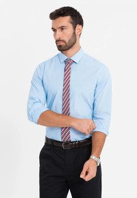 Non selezionato, light blue