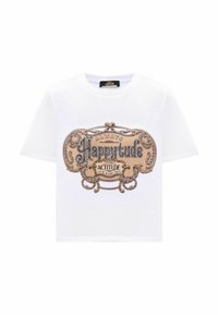 Maglietta bianca in cotone con una grafica centrale in oro e blu che riporta la scritta "Always Happytude" con ornamenti decorativi elaborati.