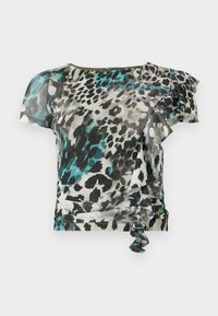 Tricou cu mânecă scurtă dintr-un material ușor, prezentând un imprimeu leopard multicolor în nuanțe de negru, teal și gri, cu accente de volan și detalii cu cravată pe lateral.
