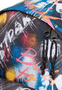 Eastpak DAY PAK'R - Mochila - bold city color