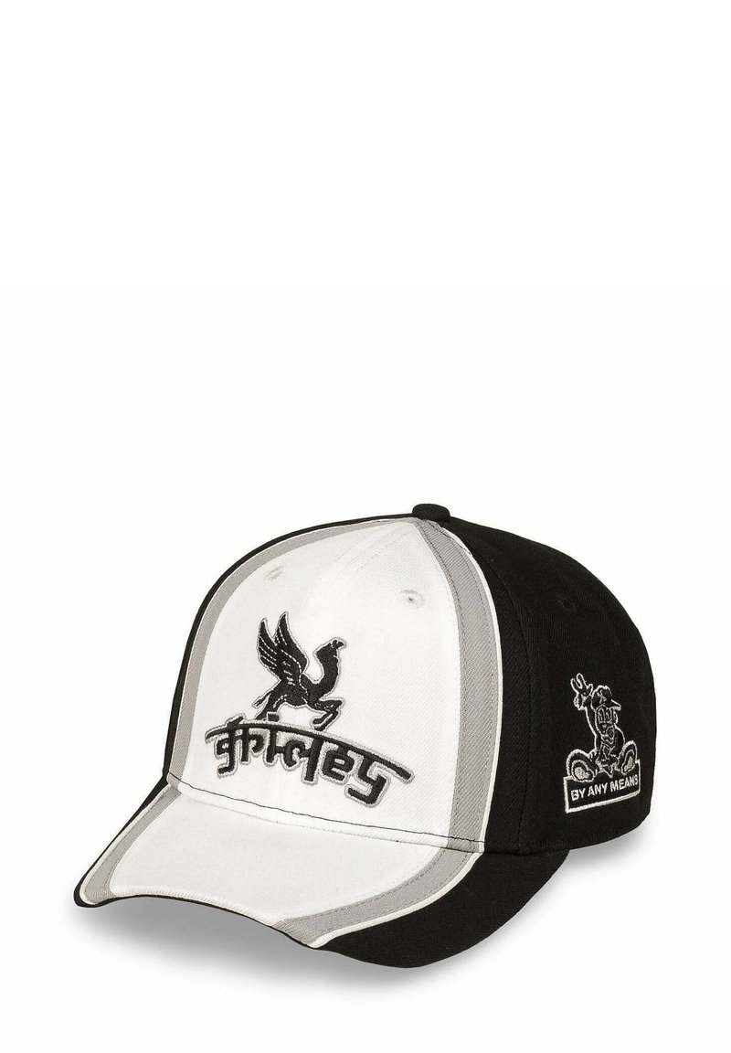 Schwarz-weiße Baseballmütze mit gebogenem Schirm. Verfügt über ein gesticktes Logo eines geflügelten Pferdes und Text in Hindi, mit einer Grafik an der Seite.