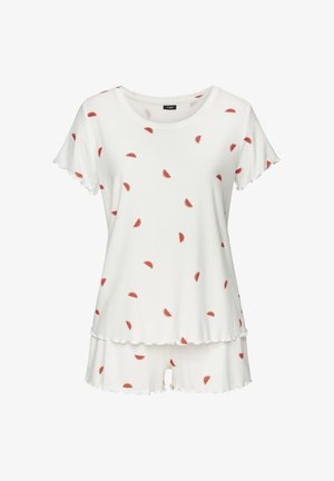 Weißes, geripptes Freizeitbekleidungs-Set mit roten Wassermelonenstück-Drucken. Das Oberteil hat kurze Ärmel und einen gerafften Saum; die Shorts haben ein passendes Design.