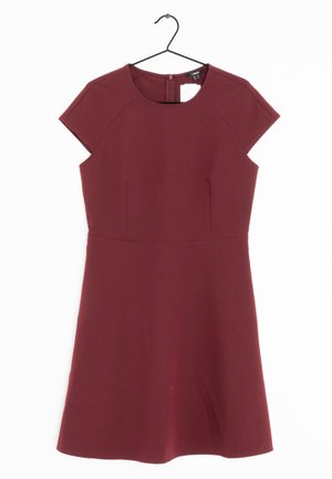 Day dress - red