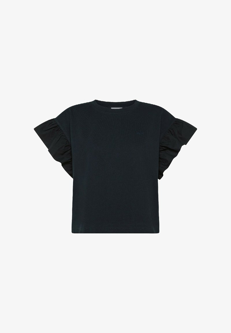 T-shirt nera con maniche corte a volant realizzate in un tessuto a contrasto. Scollo a giro e logo ricamato discreto sul davanti.