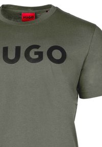 HUGO DULIVIO - Apdrukāts T-krekls - dark beige