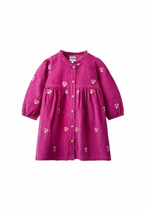 Langärmliges, pinkes Corduroykleid für Kleinkinder mit Holzknöpfen und kleinen, verstreuten weißen und pinken Blumenstickereien auf dem Stoff.