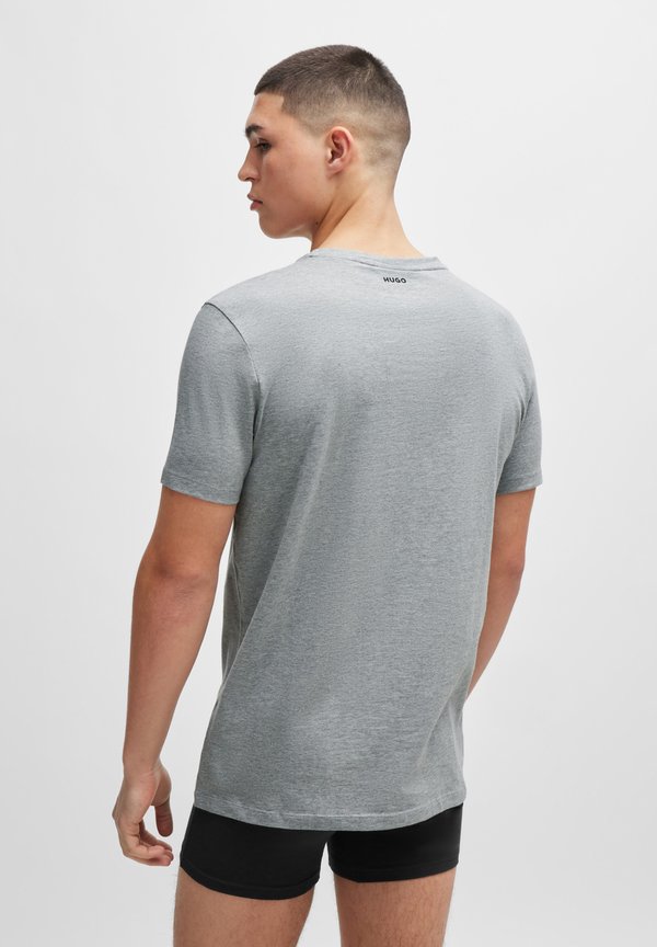 ROUND 2 PACK - Basic T-shirt4