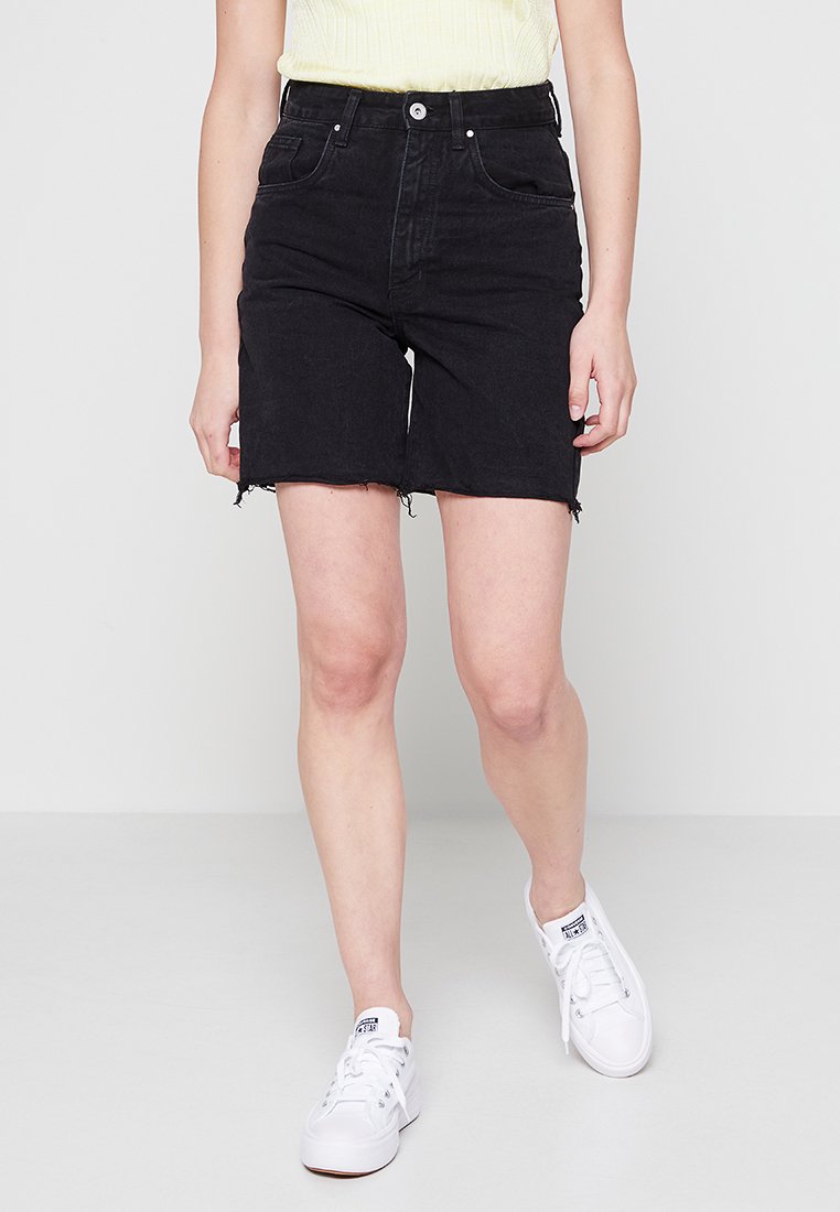 Pantaloni scurți din denim