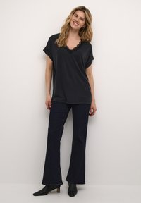 Culture DRICA KAJSA  - Potiskana majica - black wash